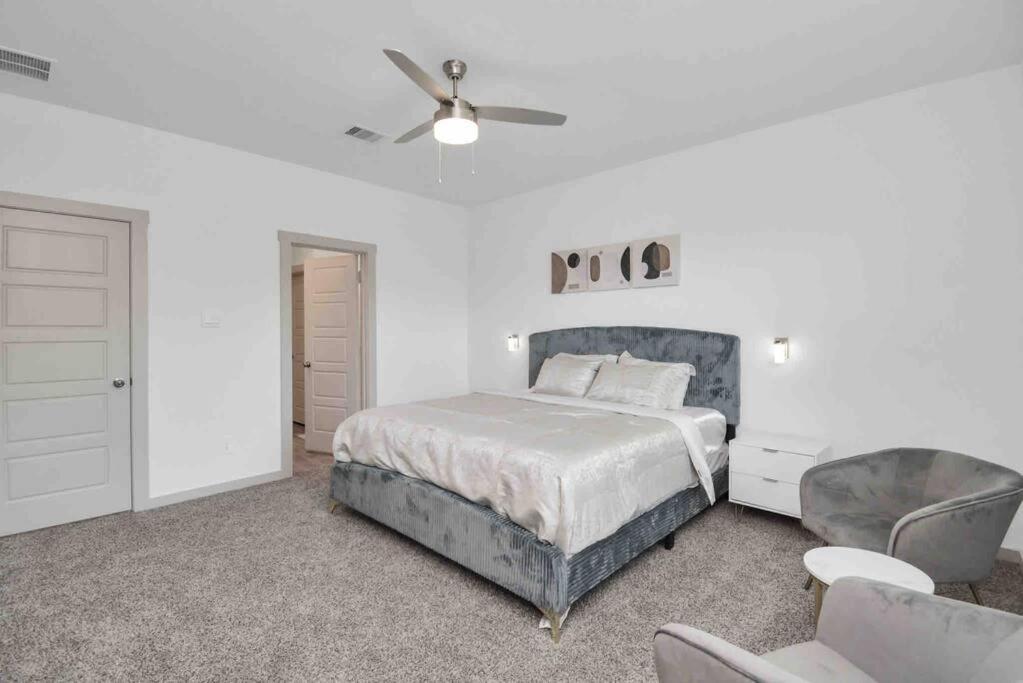 4Bedroom Escape - Near Med Center With Backyard Houston Esterno foto