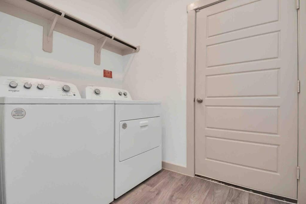 4Bedroom Escape - Near Med Center With Backyard Houston Esterno foto