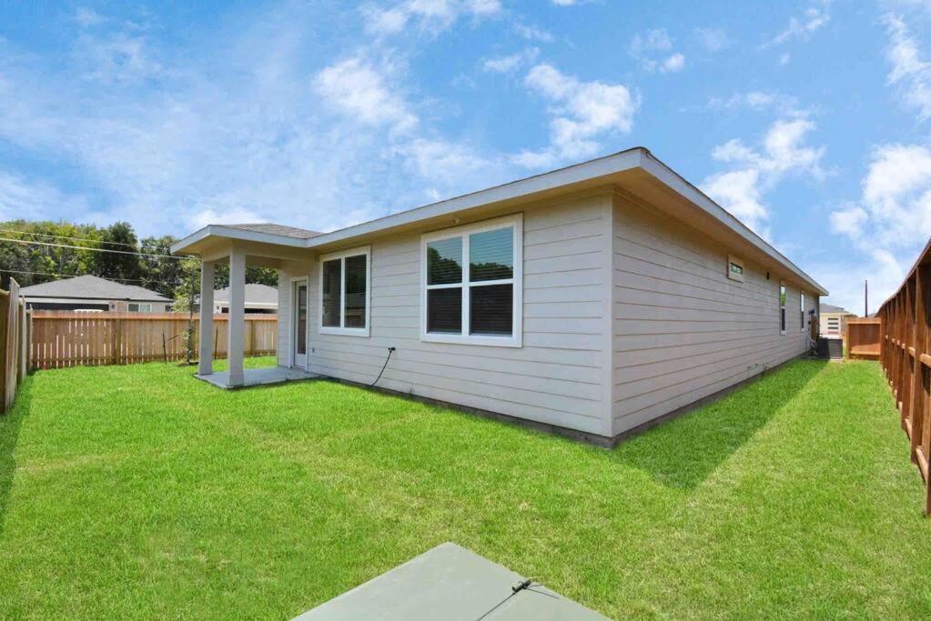 4Bedroom Escape - Near Med Center With Backyard Houston Esterno foto