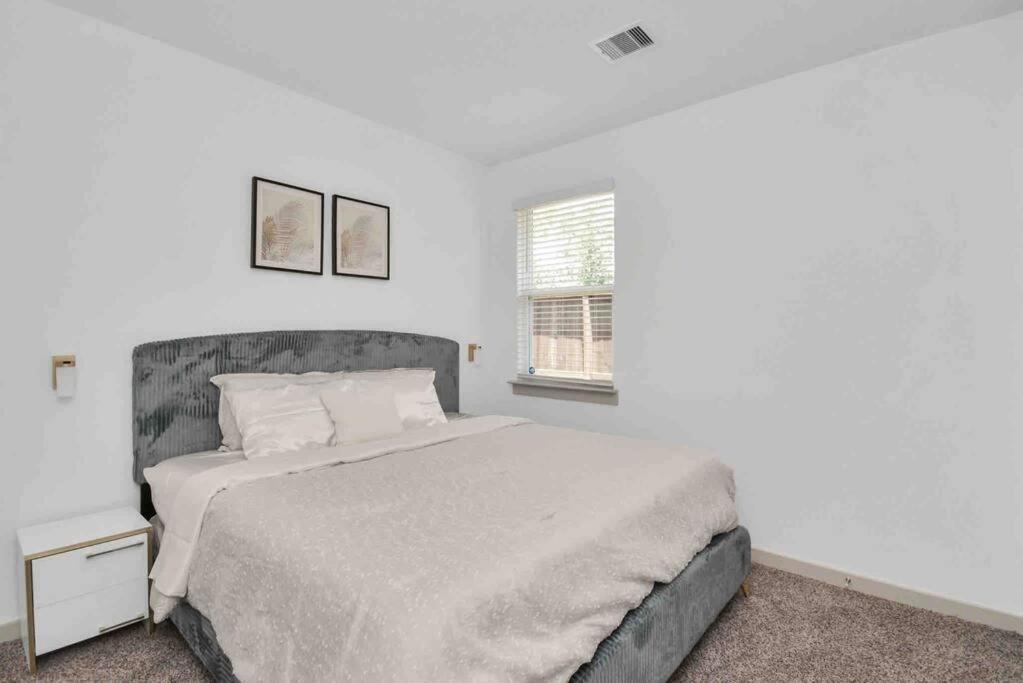 4Bedroom Escape - Near Med Center With Backyard Houston Esterno foto